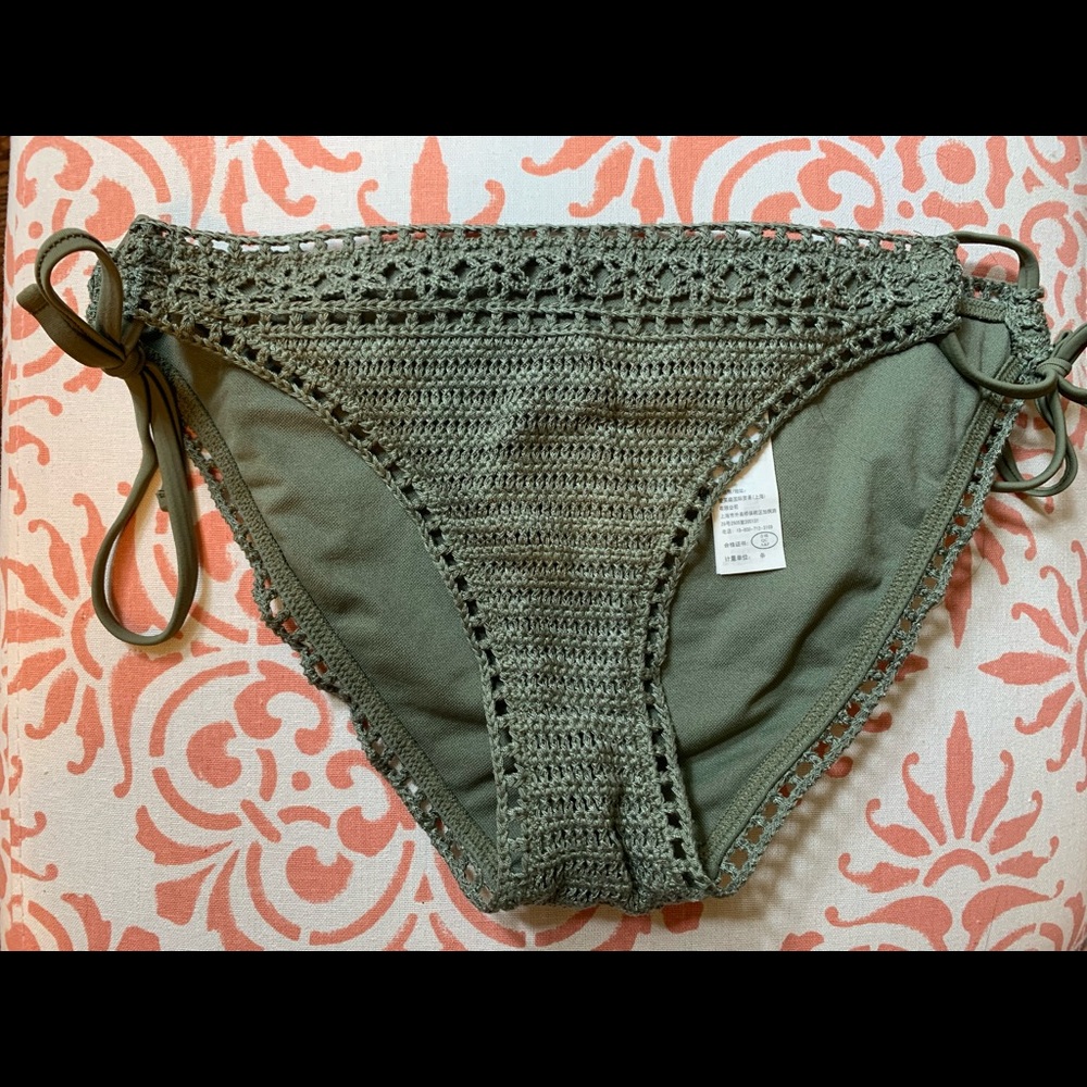 Army green crochet Abercrombie bikini bottom
